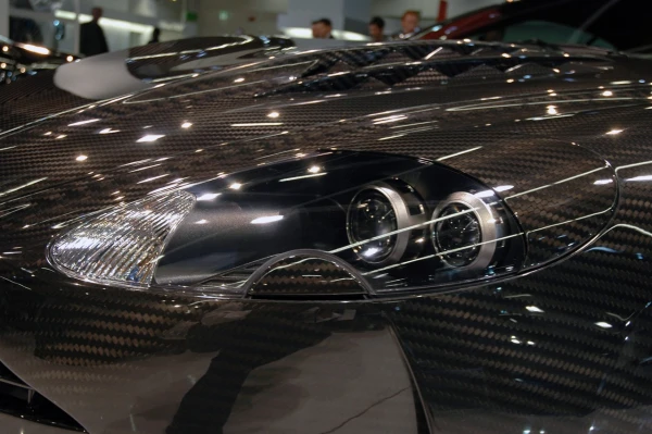 carbon aston 5 20130415 2035209337