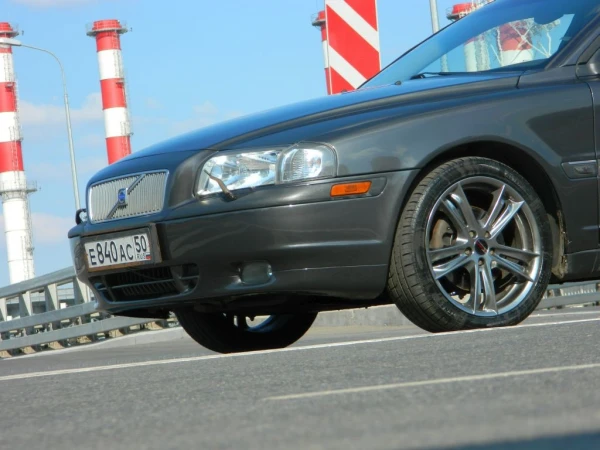 volvo s80 13 20140909 1578839793