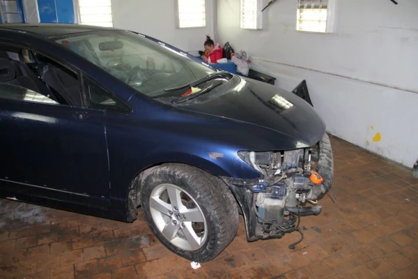  civic 4d    3 20150320 2028716887