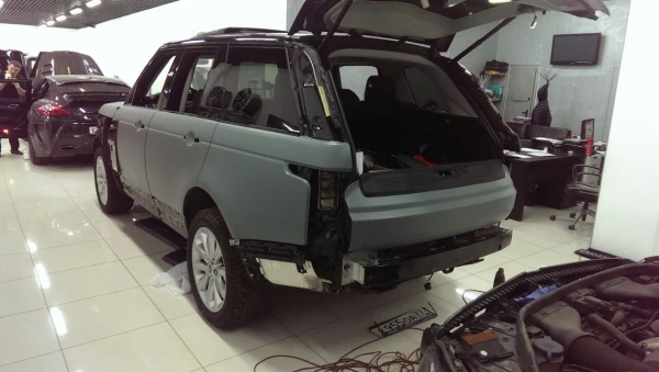 matovaya plenka range rover supercharger 29 20150310 1269464929