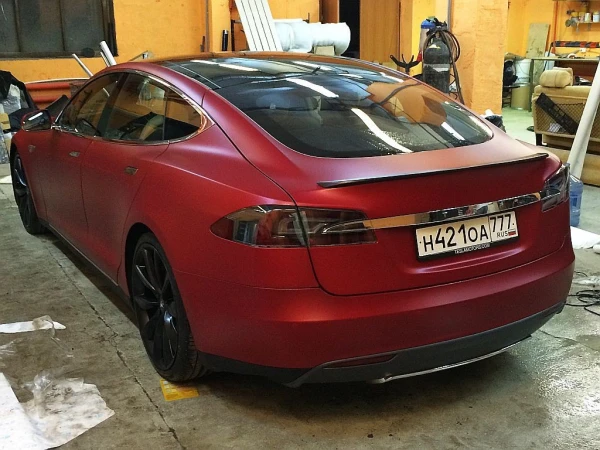 okleyka tesla 25 20150922 1647544500