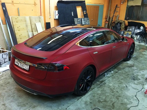 okleyka tesla 26 20150922 1245239702