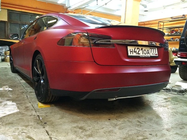 okleyka tesla 28 20150922 1200412158