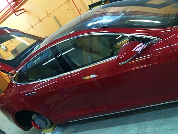 okleyka tesla 8 20150922 2011137690