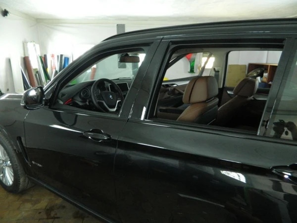 chernie moldingi bmw x5 13 20151120 1155941044