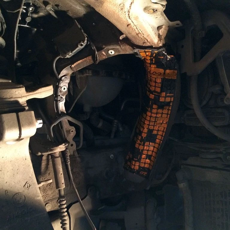 shumoizolyaciya bmw f10 14 20151006 1076650333