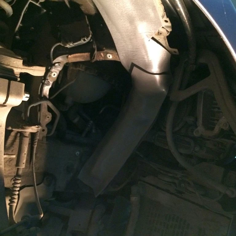 shumoizolyaciya bmw f10 18 20151006 1227180368