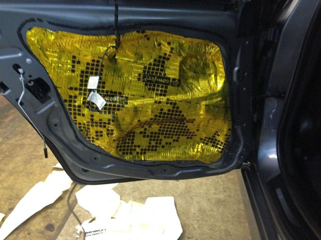 shumoizolyaciya bmw f10 20 20151006 1262266527