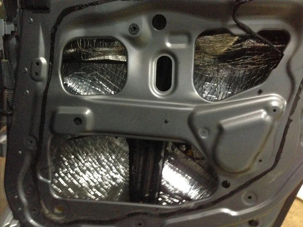 shumoizolyaciya bmw f10 24 20151006 1266164456
