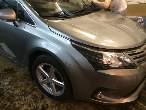 zashitnaya okleyka brone plenkoy toyota verso 4 20160515 1104147835