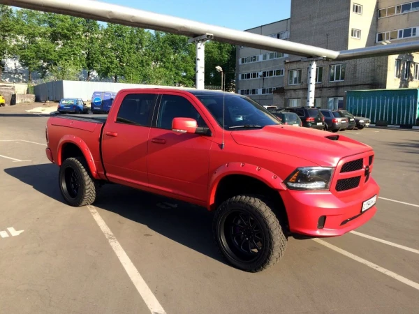 krasniy dodj ram chrome 2 20160810 1288851266