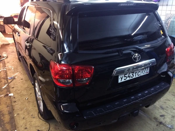 okleyka poliuretanovoy plenkoy toyota sequoia 17 20161117 1205587644
