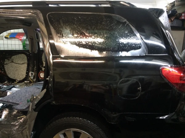 okleyka poliuretanovoy plenkoy toyota sequoia 7 20161117 1699107475