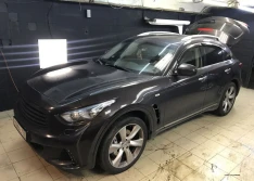 Оклейка бронзовой пленкой Infiniti fx 37.