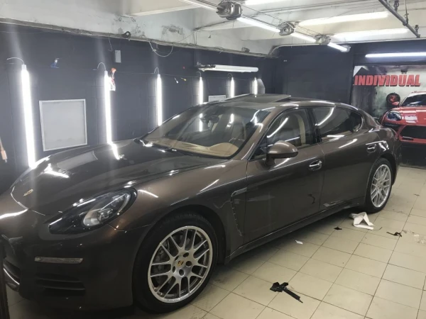 antichrome porsche panamera 1 20191121 1510205824