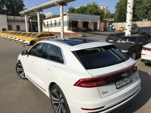okleyka kryshy audi q8 poliuretanovoy plenkoy 7 20191122 1376069587