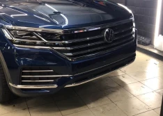 Оклейка защитной полиуретановой пленкой VW Toureg