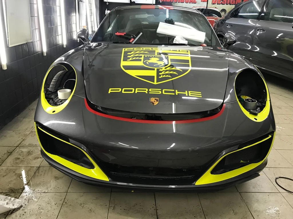 брендинг porsche 911