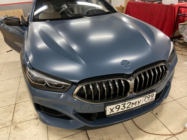 оклейка bmw 8 прозрачный сатин