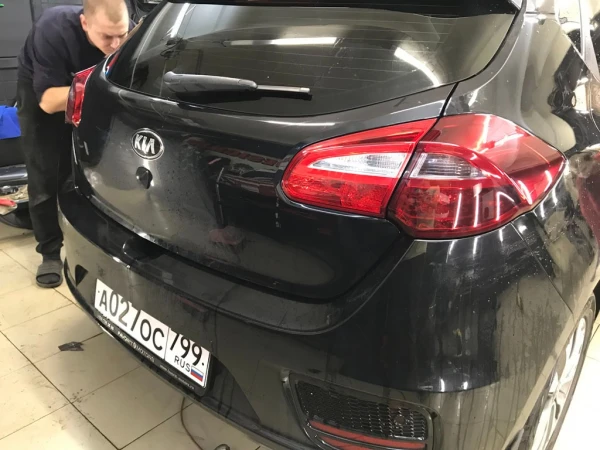 Киа сид тонировка фонарей полиуретаном