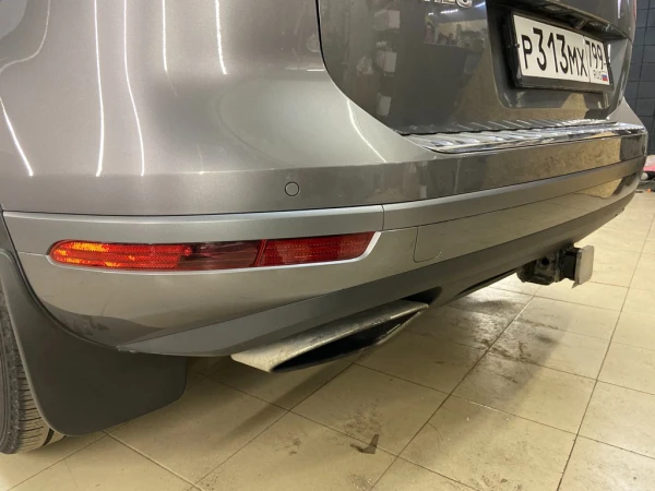 Оклейка молдингов в цвет кузова vw Toureg&nbsp;
