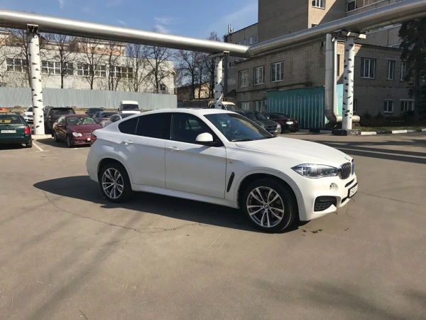 Оклейка антигравийной матовой пленкой бмв х6