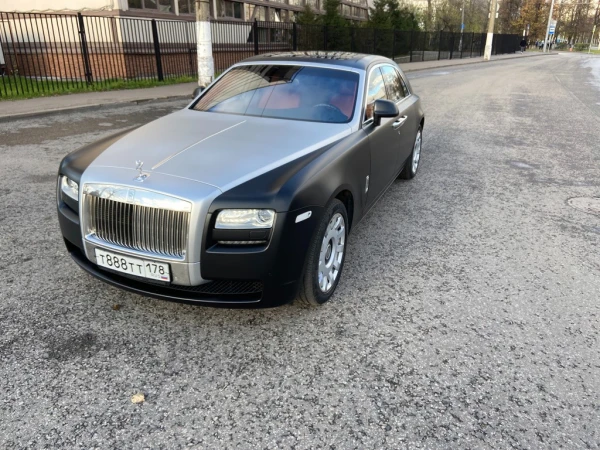 Оклейка RR Royce Ghost два цвета