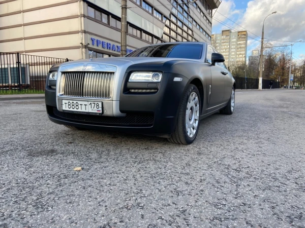 Оклейка RR Royce Ghost два цвета