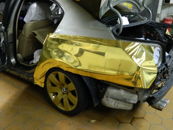 gold bmw e60 23 20120924 1110977294