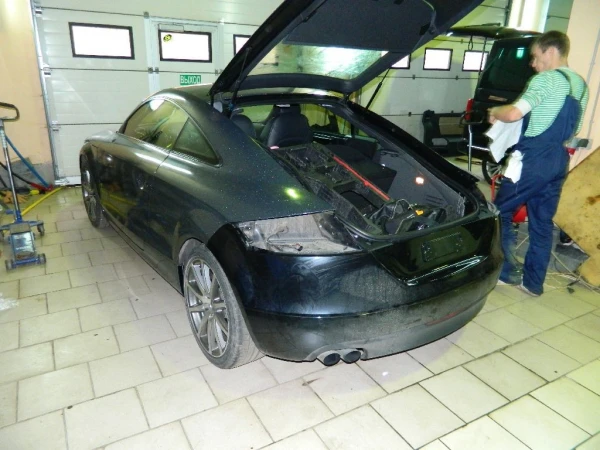  audi tt   glitter  2 20121120 1216899886