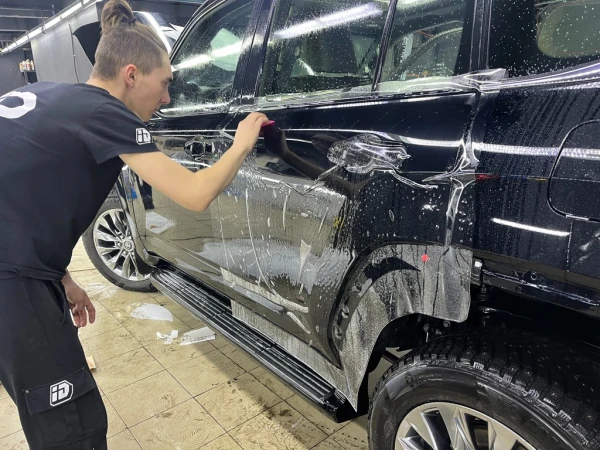 Бронирование полиуретановой пленк