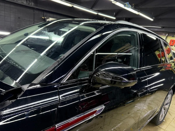 Hongqi E-HS9 Оклейка защитной пленкой