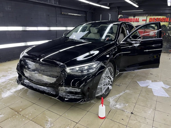 Mercedes 223 оклейка глянцевым полиурет