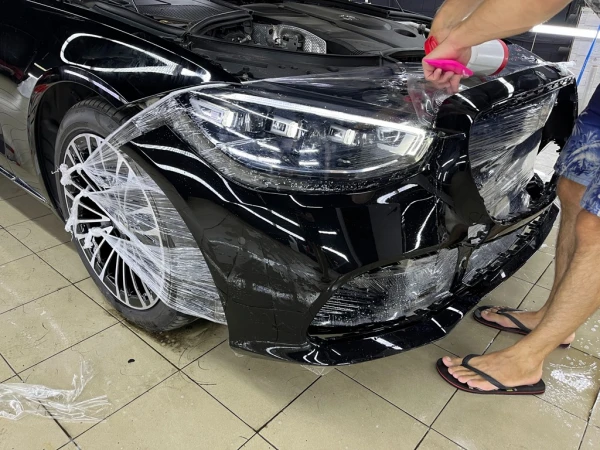 Mercedes 223 оклейка глянцевым полиурет