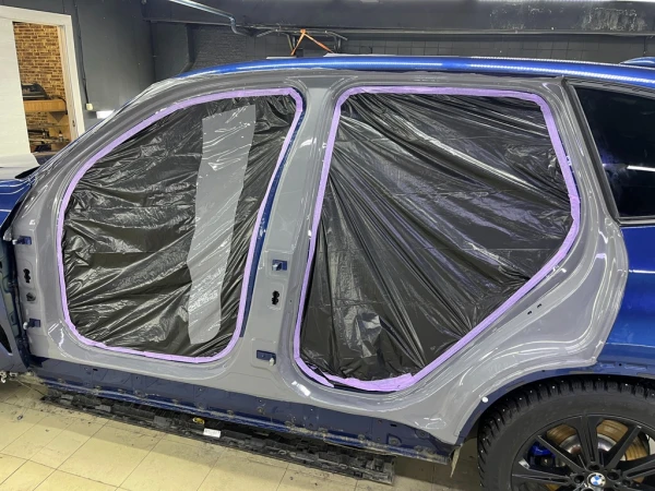 Оклейка BMW X5 G05 в цветной полиуретан Nardo Grey