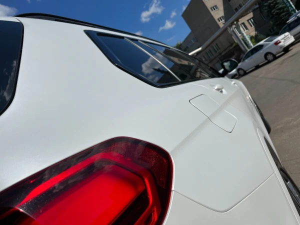Оклейка BMW X7 G07 матовым полиуретаном