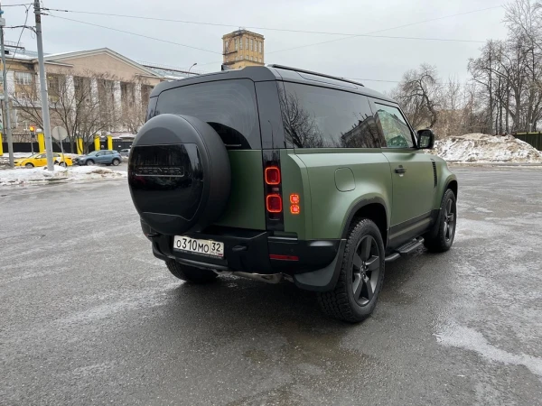Оклейка Defender в зеленый защитнй цве