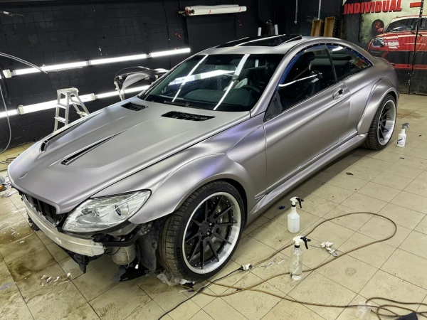 Оклейка матовой полиуретановой пленкой mercedes cl