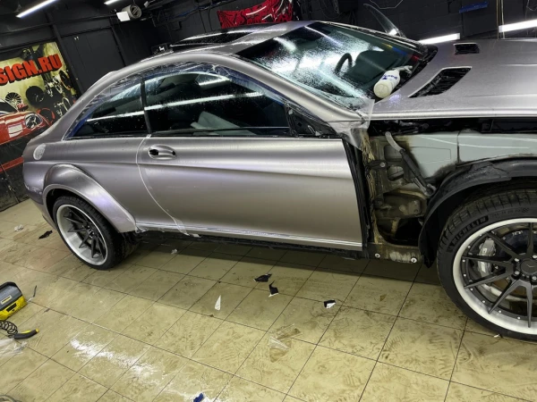 Оклейка матовой полиуретановой пленкой mercedes cl