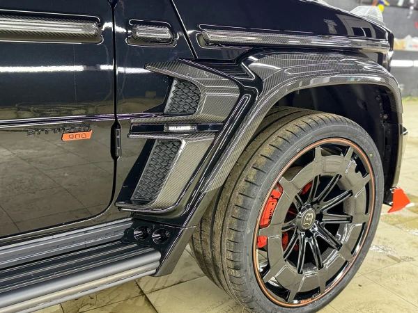 oklejka mercedes g   class brabus rocket00 poliuretanovoj plenkoj  
