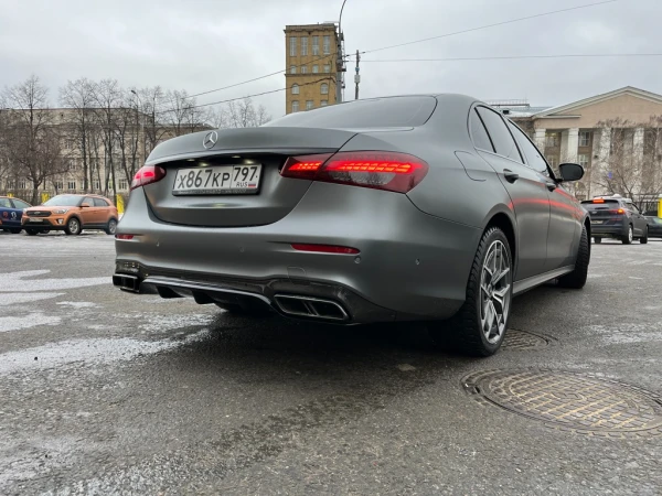 Оклейка Mercedes w213 в сатин полиуретан