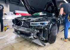 Оклейка переднего комплекса полиуретаном BMW 7 G12