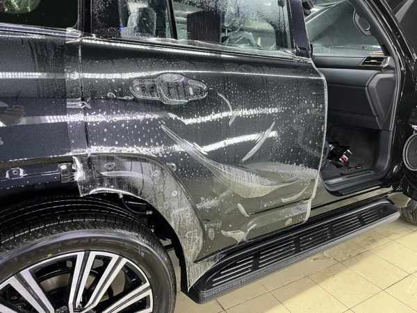 Оклейка полиуретановой пленкой Lexus