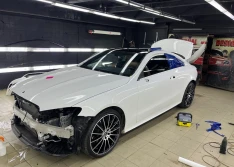 Оклейка полиуретановой пленкой Mercedes C238 