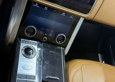 Оклейка Range Rover в цветной полиуретан
