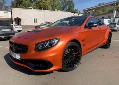 Оклейка цветным полиуретаном Mercedes s coupe