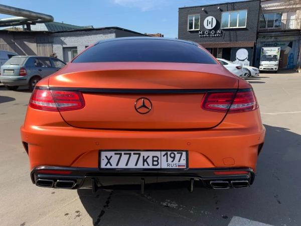 Оклейка цветным полиуретаном Mercedes s coupe