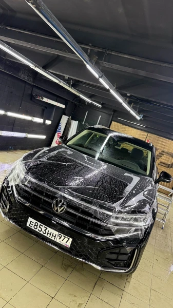 Оклейка полиуретаном Vw Toureg 3 рестай