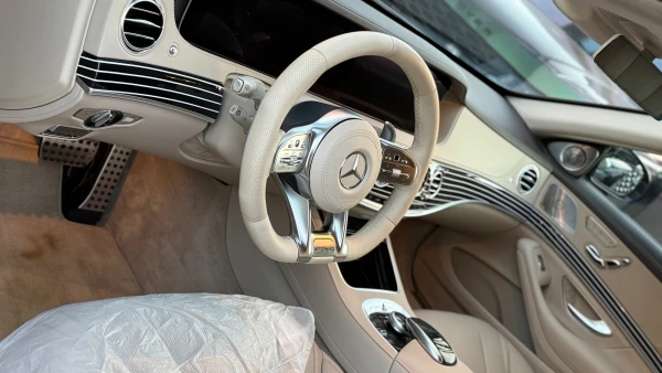 Тюнинг салона авто Mercedes w222